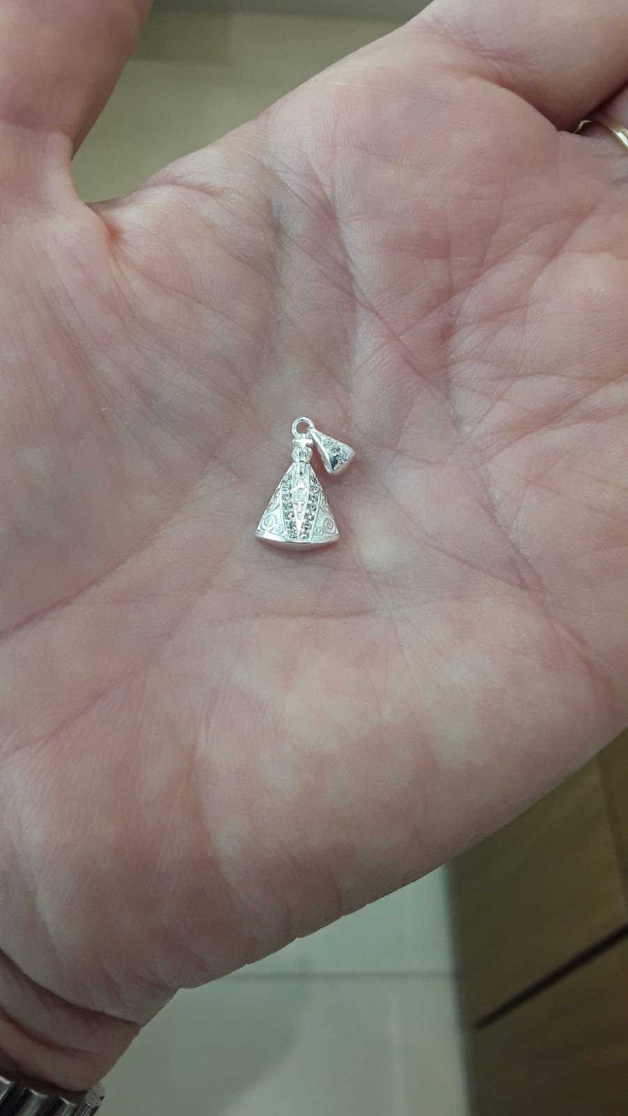 Pingente de Nossa Senhora